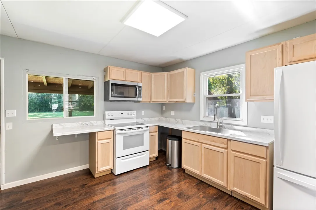 36 Benedict Street, Perry, New York 14530, Perry, New York 14530, 3 Bedrooms Bedrooms, 5 Rooms Rooms,1 BathroomBathrooms,Residential,Closed,36 Benedict Street, Perry, New York 14530,0,R1637938