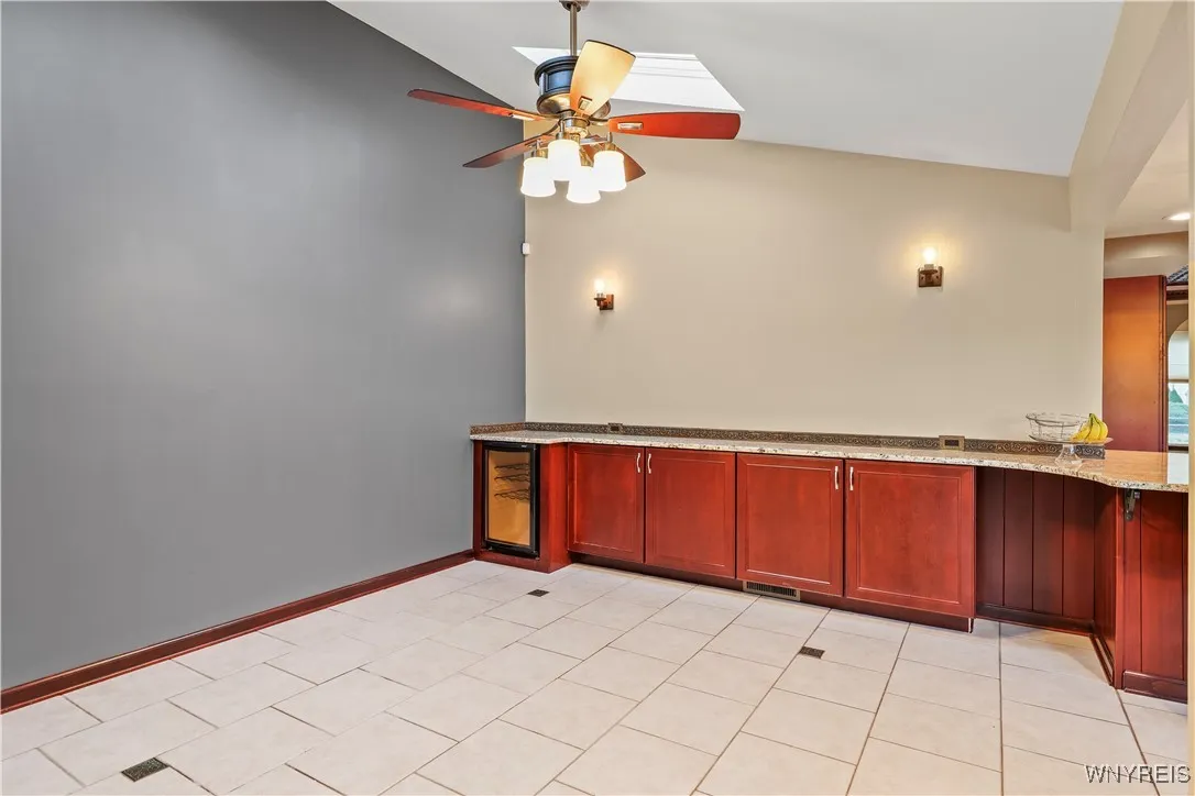 235 Old Lyme Drive, Amherst, New York 14221, Amherst, New York 14221, 5 Bedrooms Bedrooms, 12 Rooms Rooms,2 BathroomsBathrooms,Residential,For Sale,235 Old Lyme Drive, Amherst, New York 14221,0,B1638036