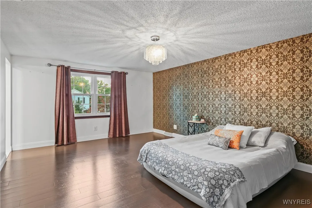 235 Old Lyme Drive, Amherst, New York 14221, Amherst, New York 14221, 5 Bedrooms Bedrooms, 12 Rooms Rooms,2 BathroomsBathrooms,Residential,For Sale,235 Old Lyme Drive, Amherst, New York 14221,0,B1638036
