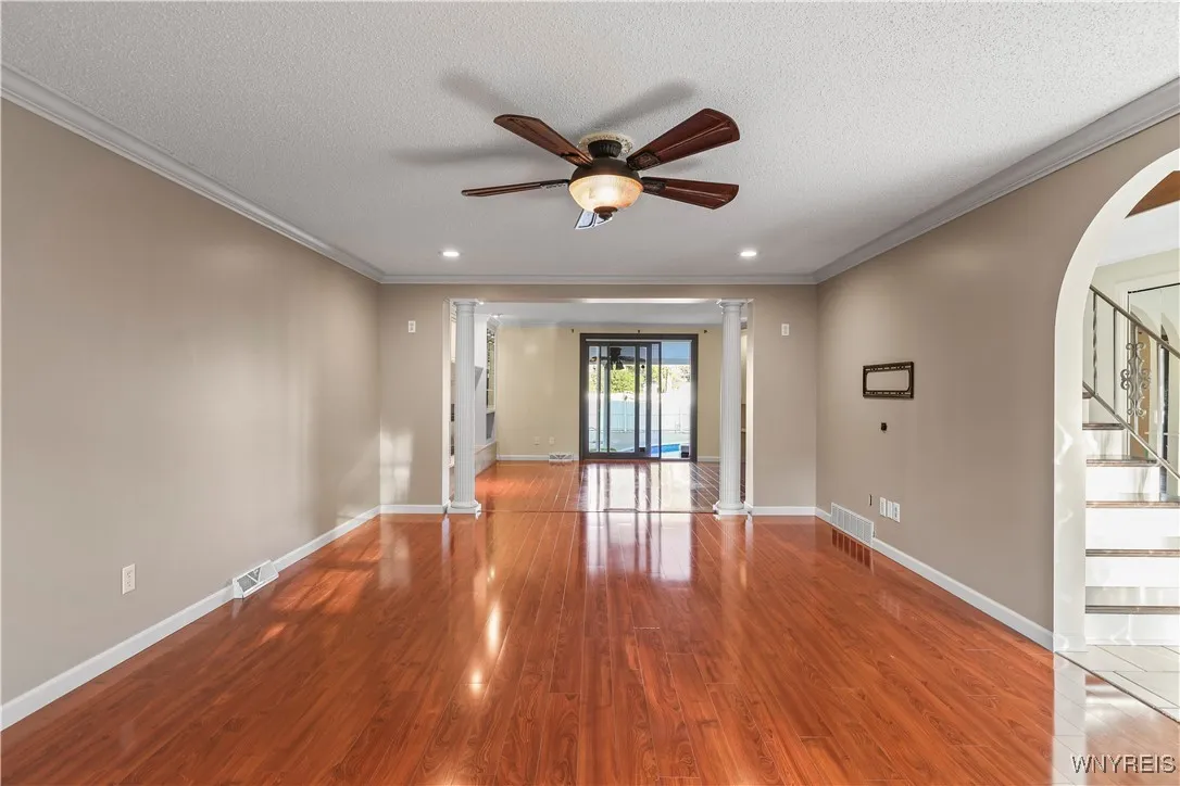 235 Old Lyme Drive, Amherst, New York 14221, Amherst, New York 14221, 5 Bedrooms Bedrooms, 12 Rooms Rooms,2 BathroomsBathrooms,Residential,For Sale,235 Old Lyme Drive, Amherst, New York 14221,0,B1638036
