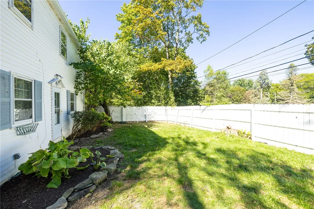 24 Eastview Terrace, Pittsford, New York 14534, Pittsford, New York 14534, 4 Bedrooms Bedrooms, 8 Rooms Rooms,2 BathroomsBathrooms,Residential,For Sale,24 Eastview Terrace, Pittsford, New York 14534,0,R1637886