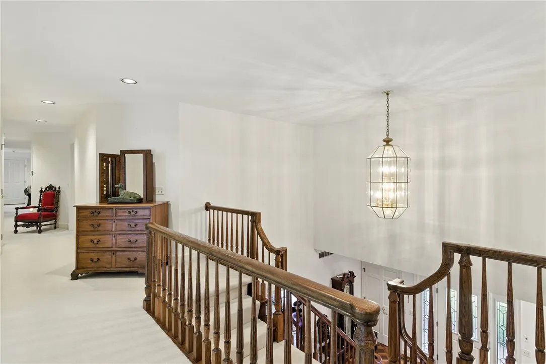8054 Barony Woods, Victor, New York 14534, Victor, New York 14534, 5 Bedrooms Bedrooms, 12 Rooms Rooms,4 BathroomsBathrooms,Residential,For Sale,8054 Barony Woods, Victor, New York 14534,0,R1636696
