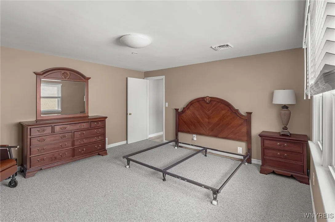 273 Division Street, North Tonawanda, New York 141, North Tonawanda, New York 14120, 2 Bedrooms Bedrooms, 7 Rooms Rooms,1 BathroomBathrooms,Residential Lease,For Rent,273 Division Street, North Tonawanda, New York 141,0,B1638323