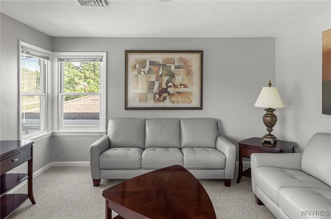 273 Division Street, North Tonawanda, New York 141, North Tonawanda, New York 14120, 2 Bedrooms Bedrooms, 7 Rooms Rooms,1 BathroomBathrooms,Residential Lease,For Rent,273 Division Street, North Tonawanda, New York 141,0,B1638323