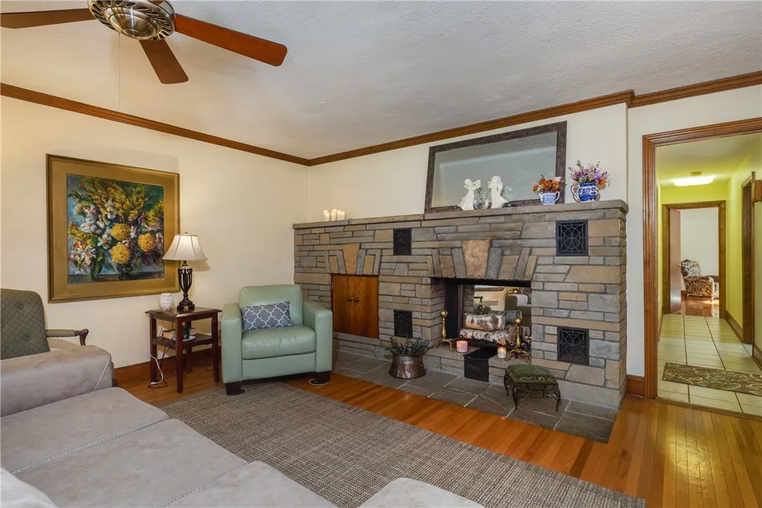 905 Mt Zoar Road, Southport, New York 14904, Southport, New York 14904, 4 Bedrooms Bedrooms, 22 Rooms Rooms,3 BathroomsBathrooms,Residential,For Sale,905 Mt Zoar Road, Southport, New York 14904,0,R1636837