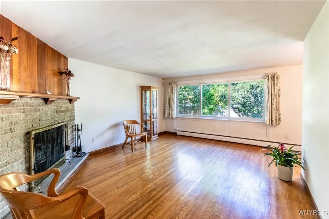 174 Heritage Road, Tonawanda, New York 14150, Tonawanda, New York 14150, 3 Bedrooms Bedrooms, 7 Rooms Rooms,1 BathroomBathrooms,Residential,For Sale,174 Heritage Road, Tonawanda, New York 14150,0,B1638578