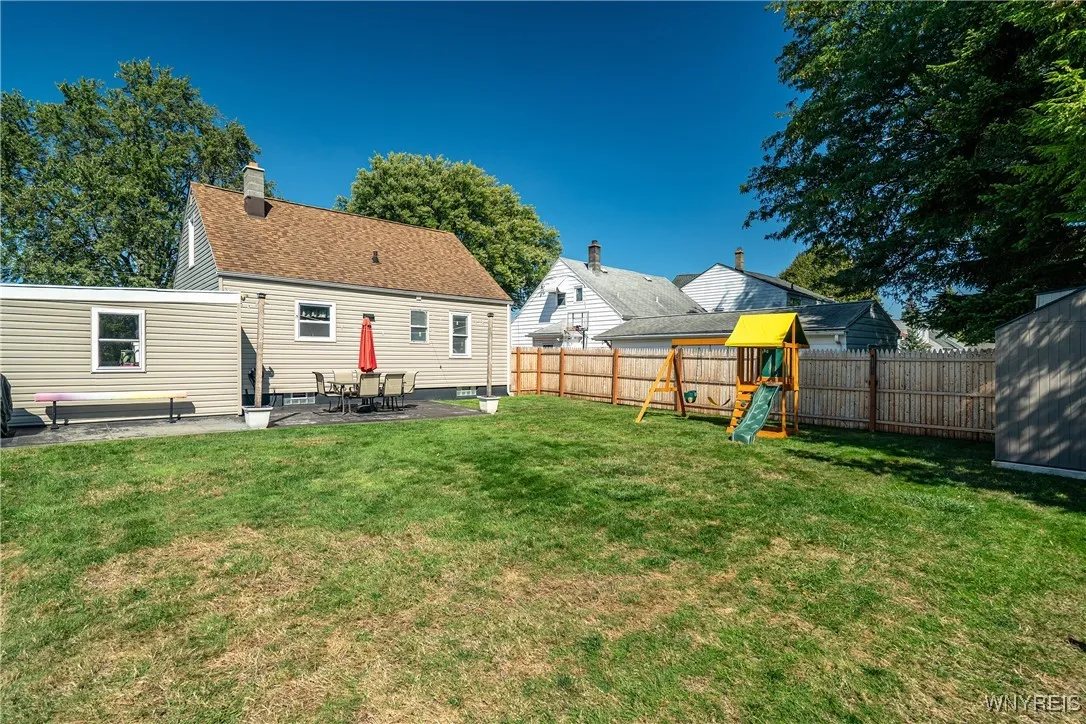303 Casimer Street, West Seneca, New York 14206, West Seneca, New York 14206, 3 Bedrooms Bedrooms, 6 Rooms Rooms,1 BathroomBathrooms,Residential,For Sale,303 Casimer Street, West Seneca, New York 14206,0,B1638620