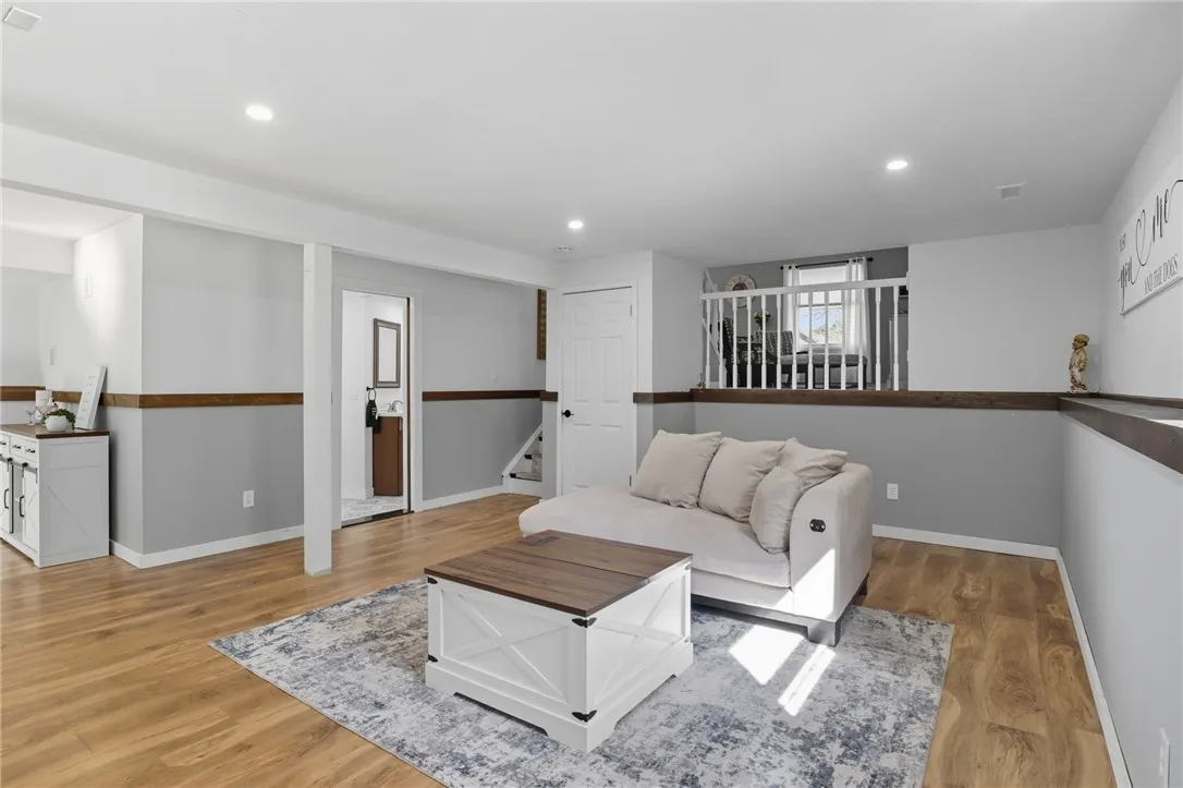 182 Citation Drive, Henrietta, New York 14467, Henrietta, New York 14467, 3 Bedrooms Bedrooms, 7 Rooms Rooms,2 BathroomsBathrooms,Residential,For Sale,182 Citation Drive, Henrietta, New York 14467,0,R1637322