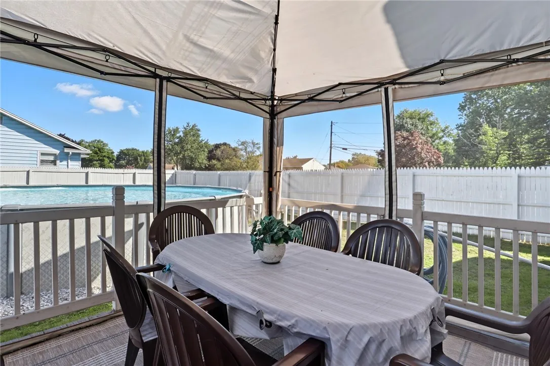 1802 Buffalo Road, Gates, New York 14624, Gates, New York 14624, 4 Bedrooms Bedrooms, 8 Rooms Rooms,2 BathroomsBathrooms,Residential,For Sale,1802 Buffalo Road, Gates, New York 14624,0,R1638480