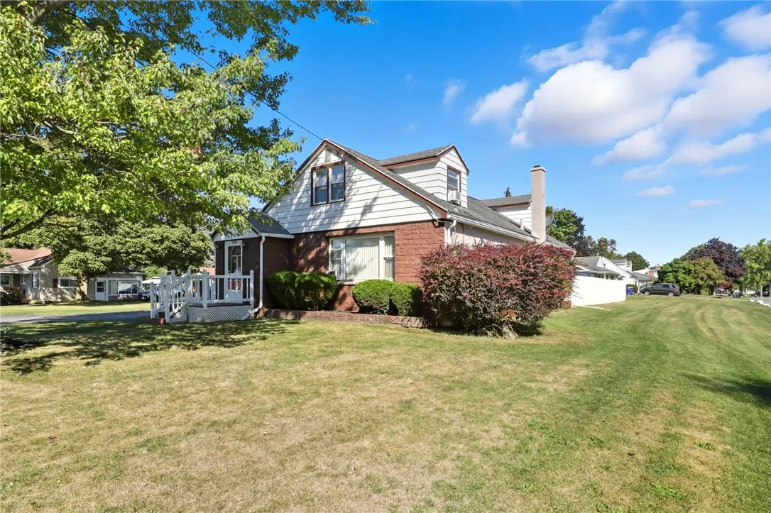 1802 Buffalo Road, Gates, New York 14624, Gates, New York 14624, 4 Bedrooms Bedrooms, 8 Rooms Rooms,2 BathroomsBathrooms,Residential,For Sale,1802 Buffalo Road, Gates, New York 14624,0,R1638480