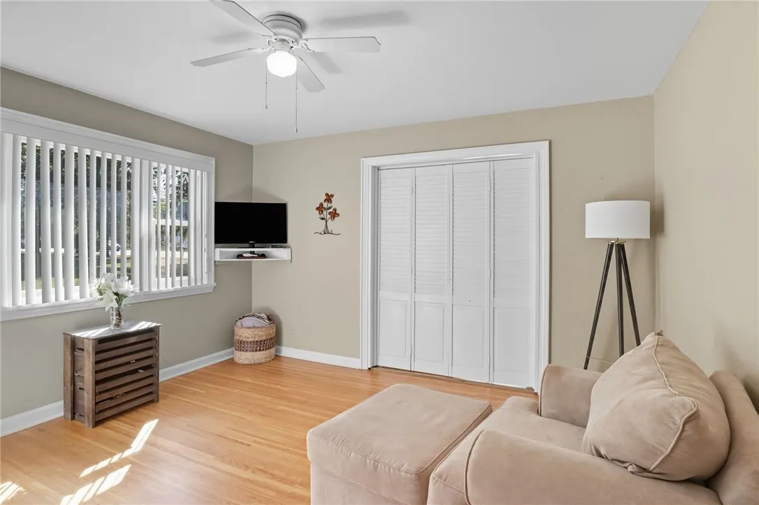 1802 Buffalo Road, Gates, New York 14624, Gates, New York 14624, 4 Bedrooms Bedrooms, 8 Rooms Rooms,2 BathroomsBathrooms,Residential,For Sale,1802 Buffalo Road, Gates, New York 14624,0,R1638480
