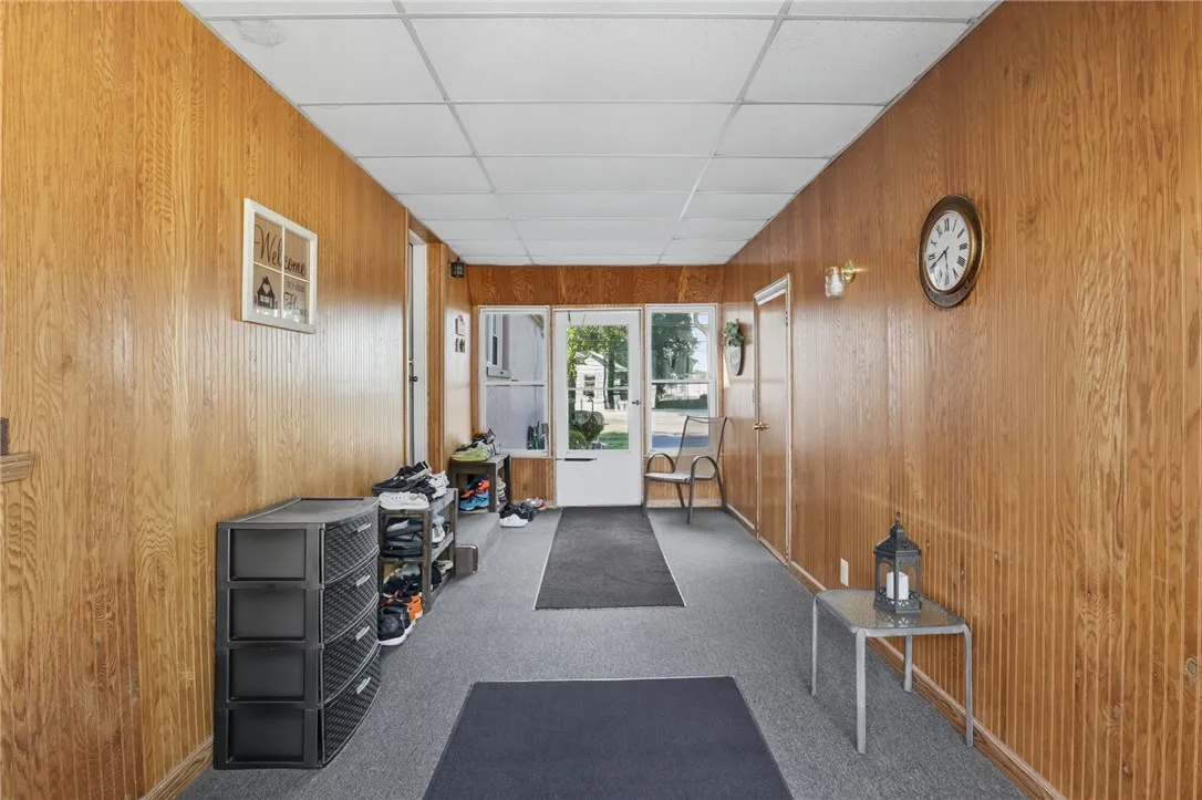 1802 Buffalo Road, Gates, New York 14624, Gates, New York 14624, 4 Bedrooms Bedrooms, 8 Rooms Rooms,2 BathroomsBathrooms,Residential,For Sale,1802 Buffalo Road, Gates, New York 14624,0,R1638480