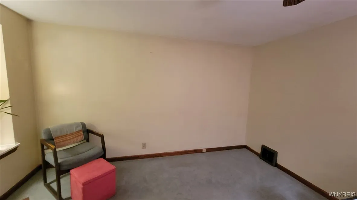 396 Maynard Drive, Amherst, New York 14226, Amherst, New York 14226, 4 Bedrooms Bedrooms, 7 Rooms Rooms,1 BathroomBathrooms,Residential,For Sale,396 Maynard Drive, Amherst, New York 14226,0,B1638282