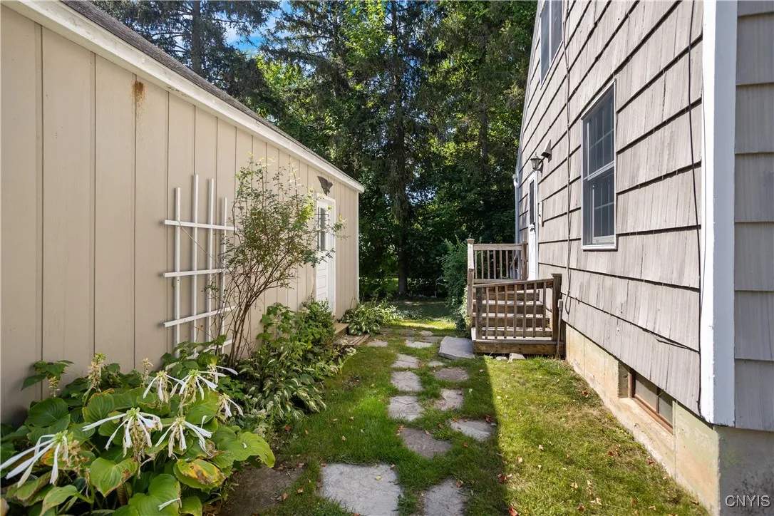 103 Homewood Drive, Manlius, New York 13066, Manlius, New York 13066, 4 Bedrooms Bedrooms, 7 Rooms Rooms,2 BathroomsBathrooms,Residential,For Sale,103 Homewood Drive, Manlius, New York 13066,0,S1638176