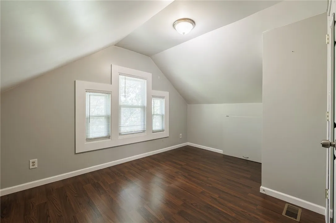 285 Collingwood Drive, Rochester, New York 14621, Rochester, New York 14621, 4 Bedrooms Bedrooms, 9 Rooms Rooms,1 BathroomBathrooms,Residential,For Sale,285 Collingwood Drive, Rochester, New York 14621,0,R1637001
