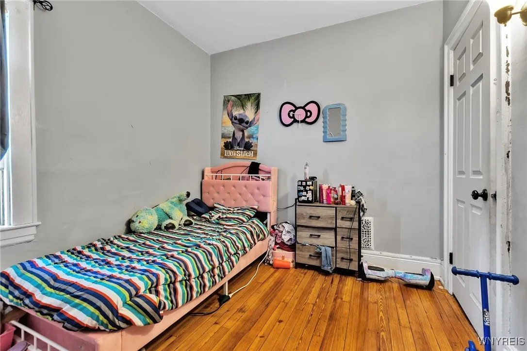 442 Baynes Street, Buffalo, New York 14213, Buffalo, New York 14213, 6 Bedrooms Bedrooms, ,2 BathroomsBathrooms,Residential,For Sale,442 Baynes Street, Buffalo, New York 14213,0,B1638288