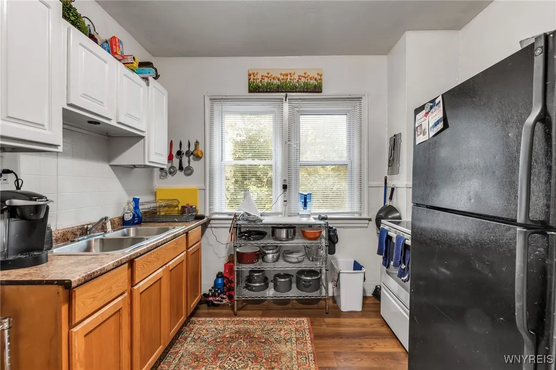 442 Baynes Street, Buffalo, New York 14213, Buffalo, New York 14213, 6 Bedrooms Bedrooms, ,2 BathroomsBathrooms,Residential,For Sale,442 Baynes Street, Buffalo, New York 14213,0,B1638288