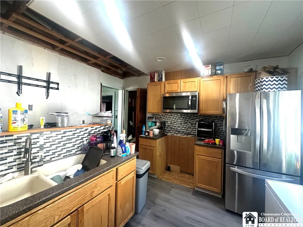 20 Meadow Lane, Jamestown, New York 14701, Jamestown, New York 14701, 5 Bedrooms Bedrooms, 9 Rooms Rooms,2 BathroomsBathrooms,Residential,For Sale,20 Meadow Lane, Jamestown, New York 14701,0,R1638513