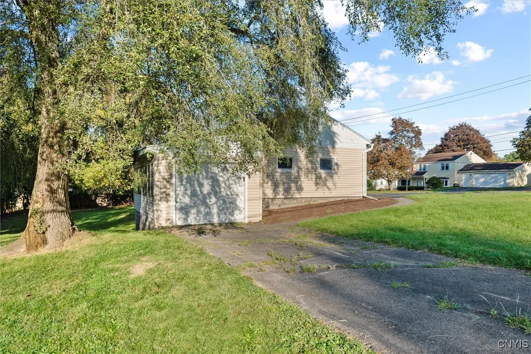 505 West High, Geddes, New York 13219, Geddes, New York 13219, 3 Bedrooms Bedrooms, 7 Rooms Rooms,2 BathroomsBathrooms,Residential,Closed,505 West High, Geddes, New York 13219,0,S1638362