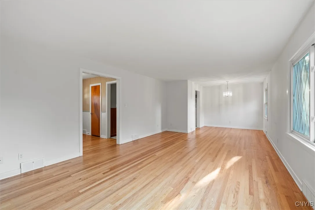505 West High, Geddes, New York 13219, Geddes, New York 13219, 3 Bedrooms Bedrooms, 7 Rooms Rooms,2 BathroomsBathrooms,Residential,Closed,505 West High, Geddes, New York 13219,0,S1638362