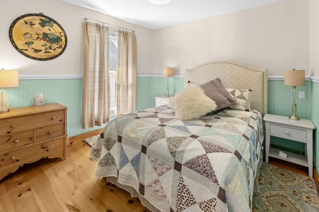 Front Apartment