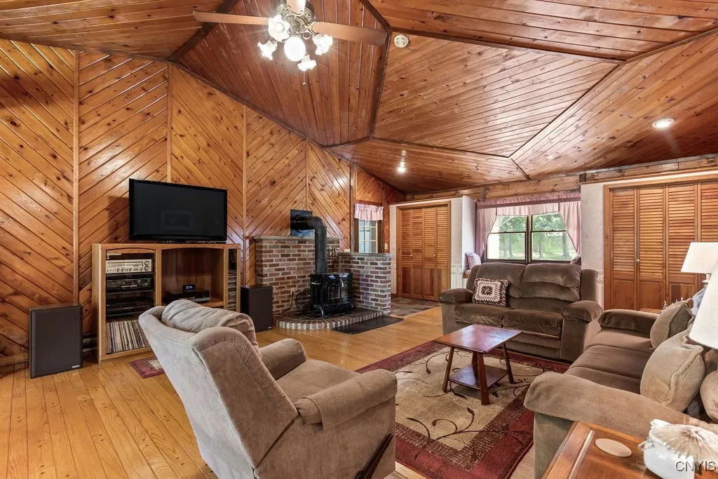 286 Northland Drive, Hastings, New York 13036, Hastings, New York 13036, 4 Bedrooms Bedrooms, 7 Rooms Rooms,2 BathroomsBathrooms,Residential,For Sale,286 Northland Drive, Hastings, New York 13036,0,S1637733