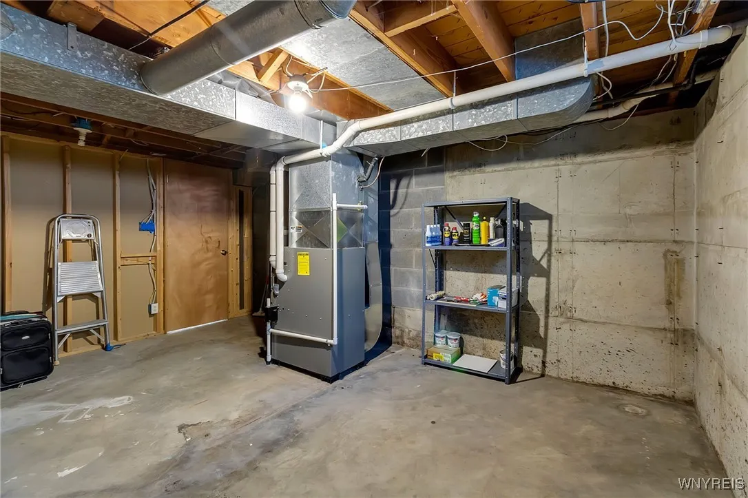 662 Cayuga Drive, Lewiston, New York 14092, Lewiston, New York 14092, 2 Bedrooms Bedrooms, 4 Rooms Rooms,2 BathroomsBathrooms,Residential,Closed,662 Cayuga Drive, Lewiston, New York 14092,0,B1638085