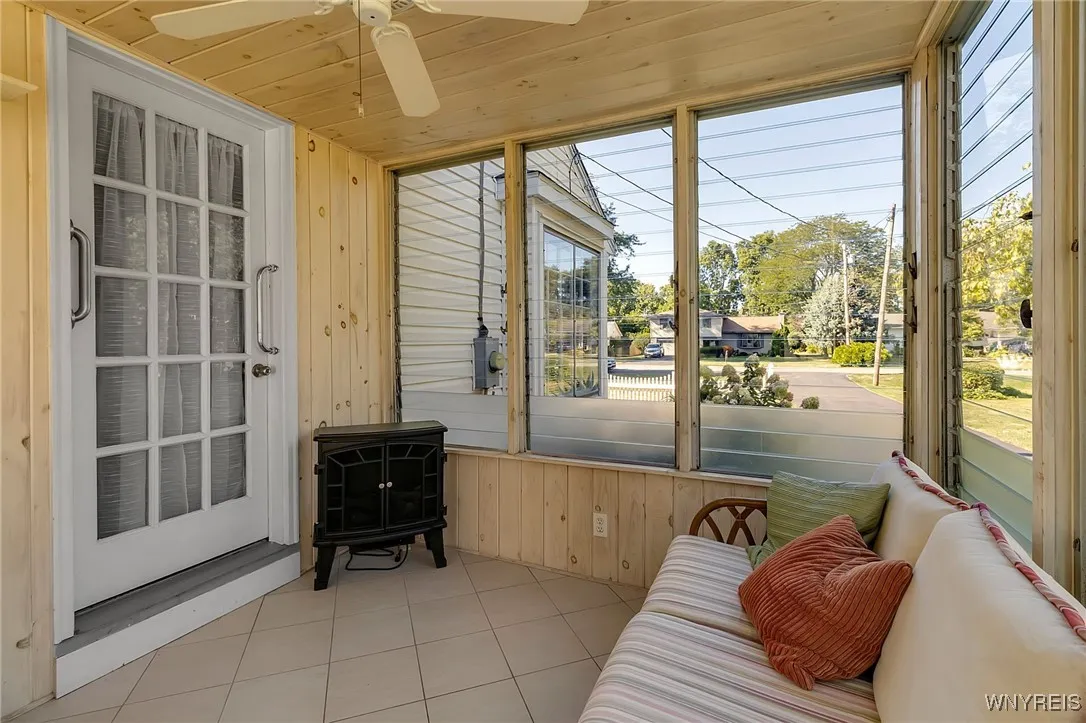 662 Cayuga Drive, Lewiston, New York 14092, Lewiston, New York 14092, 2 Bedrooms Bedrooms, 4 Rooms Rooms,2 BathroomsBathrooms,Residential,Closed,662 Cayuga Drive, Lewiston, New York 14092,0,B1638085