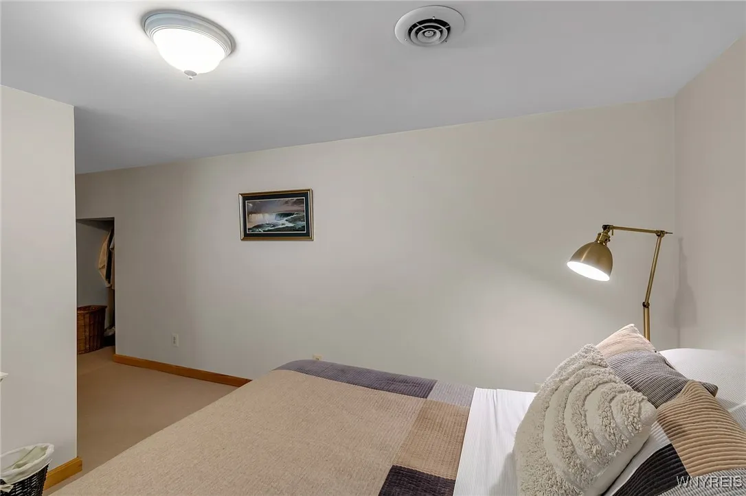 662 Cayuga Drive, Lewiston, New York 14092, Lewiston, New York 14092, 2 Bedrooms Bedrooms, 4 Rooms Rooms,2 BathroomsBathrooms,Residential,Closed,662 Cayuga Drive, Lewiston, New York 14092,0,B1638085