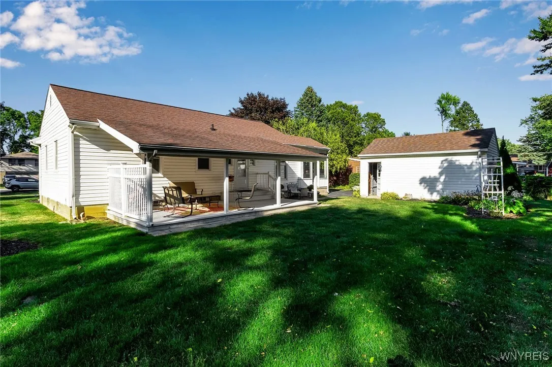 662 Cayuga Drive, Lewiston, New York 14092, Lewiston, New York 14092, 2 Bedrooms Bedrooms, 4 Rooms Rooms,2 BathroomsBathrooms,Residential,Closed,662 Cayuga Drive, Lewiston, New York 14092,0,B1638085