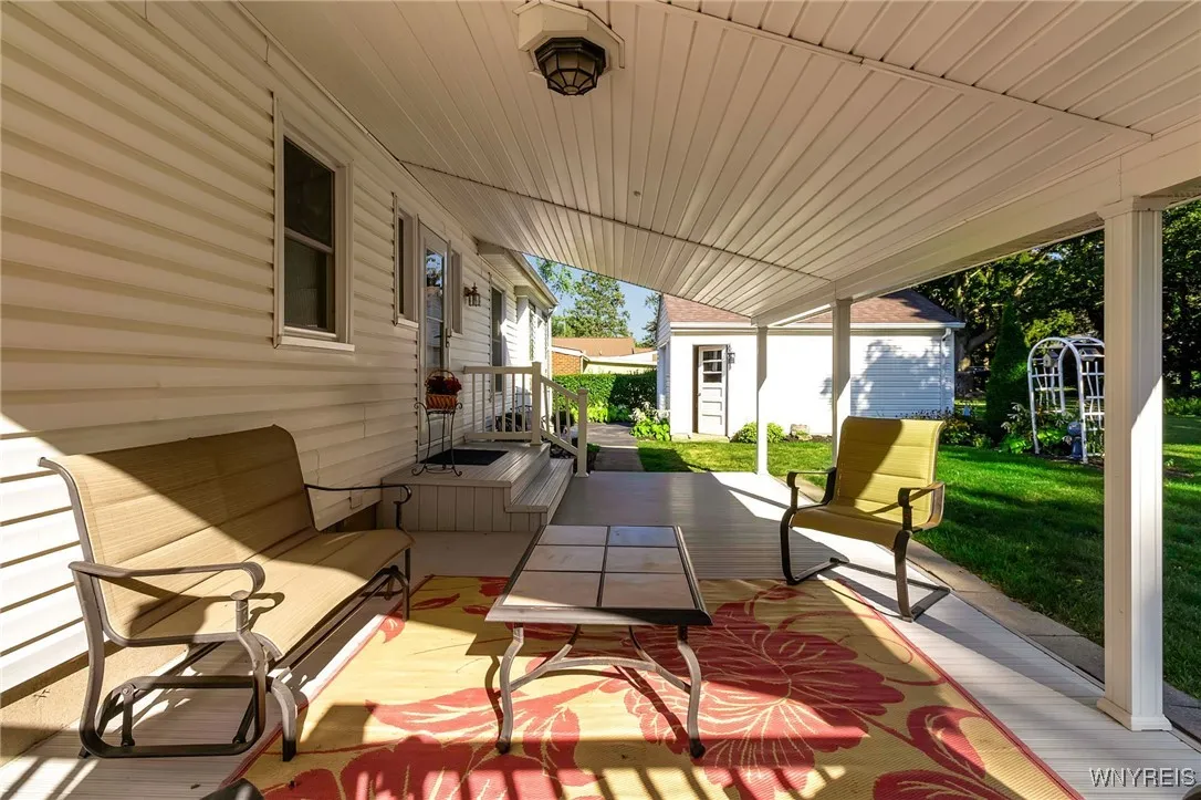 662 Cayuga Drive, Lewiston, New York 14092, Lewiston, New York 14092, 2 Bedrooms Bedrooms, 4 Rooms Rooms,2 BathroomsBathrooms,Residential,Closed,662 Cayuga Drive, Lewiston, New York 14092,0,B1638085