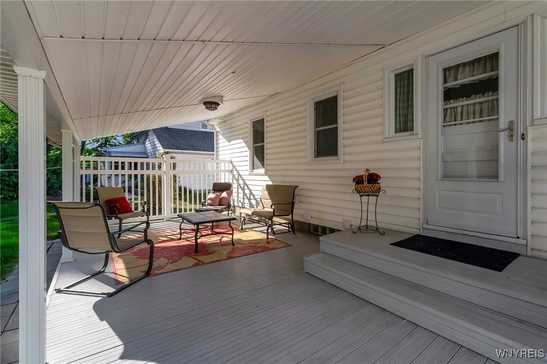 662 Cayuga Drive, Lewiston, New York 14092, Lewiston, New York 14092, 2 Bedrooms Bedrooms, 4 Rooms Rooms,2 BathroomsBathrooms,Residential,Closed,662 Cayuga Drive, Lewiston, New York 14092,0,B1638085