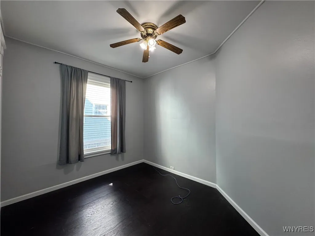 31 Norwood Avenue 1, Buffalo, New York 14222, Buffalo, New York 14222, 2 Bedrooms Bedrooms, 7 Rooms Rooms,2 BathroomsBathrooms,Residential Lease,For Rent,31 Norwood Avenue 1, Buffalo, New York 14222,0,B1637777