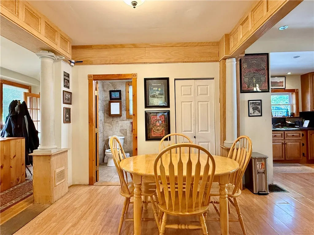 29 East Street, Oneonta, New York 13820, Oneonta, New York 13820, 4 Bedrooms Bedrooms, 9 Rooms Rooms,2 BathroomsBathrooms,Residential,For Sale,29 East Street, Oneonta, New York 13820,0,R1637254