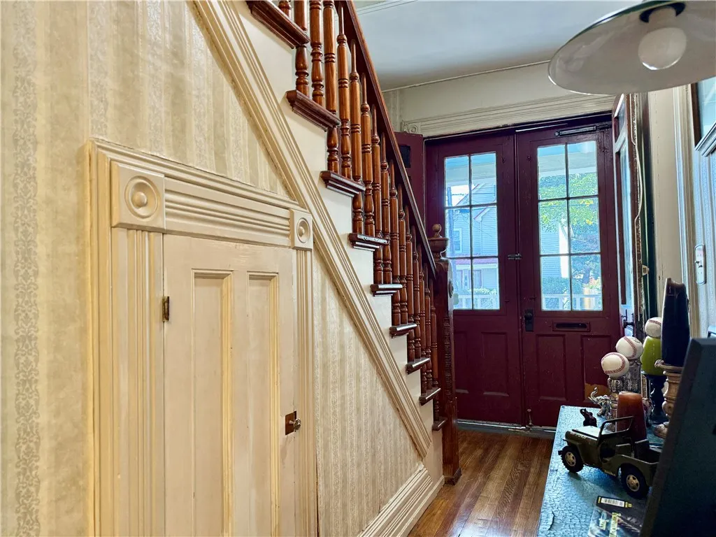 29 East Street, Oneonta, New York 13820, Oneonta, New York 13820, 4 Bedrooms Bedrooms, 9 Rooms Rooms,2 BathroomsBathrooms,Residential,For Sale,29 East Street, Oneonta, New York 13820,0,R1637254