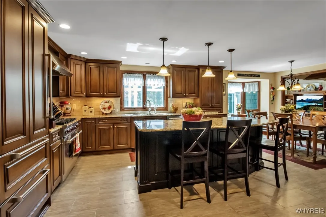 80 Rolling Green Lane, Elma, New York 14059, Elma, New York 14059, 4 Bedrooms Bedrooms, 10 Rooms Rooms,3 BathroomsBathrooms,Residential,For Sale,80 Rolling Green Lane, Elma, New York 14059,0,B1638405