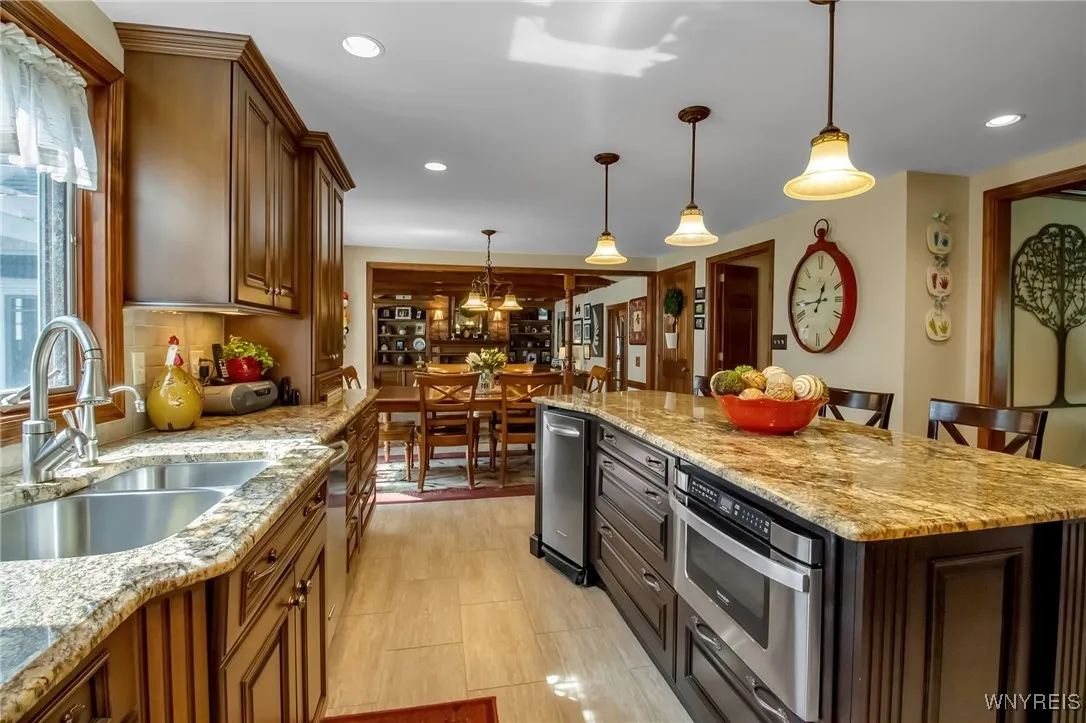 80 Rolling Green Lane, Elma, New York 14059, Elma, New York 14059, 4 Bedrooms Bedrooms, 10 Rooms Rooms,3 BathroomsBathrooms,Residential,For Sale,80 Rolling Green Lane, Elma, New York 14059,0,B1638405