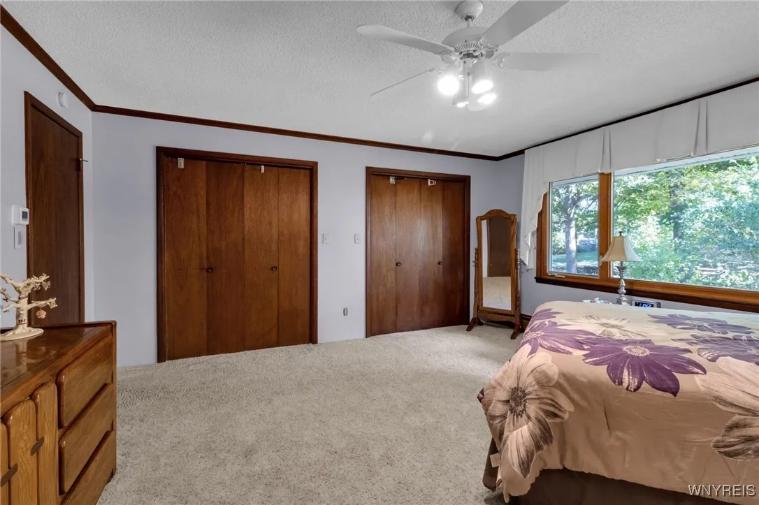 4883 Winding Lane, Clarence, New York 14031, Clarence, New York 14031, 3 Bedrooms Bedrooms, 8 Rooms Rooms,2 BathroomsBathrooms,Residential,For Sale,4883 Winding Lane, Clarence, New York 14031,0,B1638411