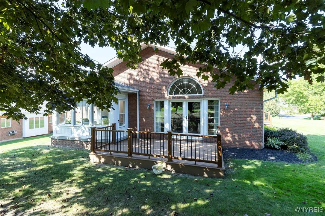 27 Hampton Hill Drive, Amherst, New York 14221, Amherst, New York 14221, 3 Bedrooms Bedrooms, 7 Rooms Rooms,2 BathroomsBathrooms,Residential,For Sale,27 Hampton Hill Drive, Amherst, New York 14221,0,B1638627