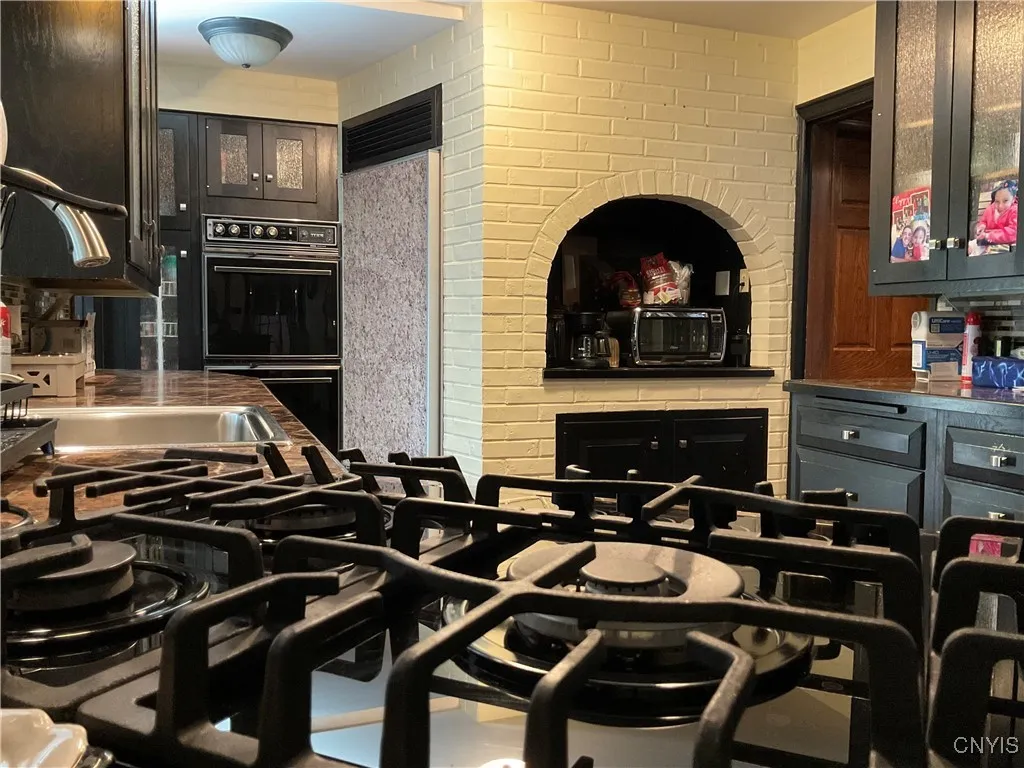 2653 Edgewood Road, Utica, New York 13501, Utica, New York 13501, 4 Bedrooms Bedrooms, 10 Rooms Rooms,2 BathroomsBathrooms,Residential,For Sale,2653 Edgewood Road, Utica, New York 13501,0,S1638374