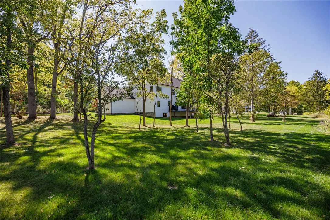 4 Legacy Circle, Penfield, New York 14526, Penfield, New York 14526, 4 Bedrooms Bedrooms, 9 Rooms Rooms,3 BathroomsBathrooms,Residential,For Sale,4 Legacy Circle, Penfield, New York 14526,0,R1637441