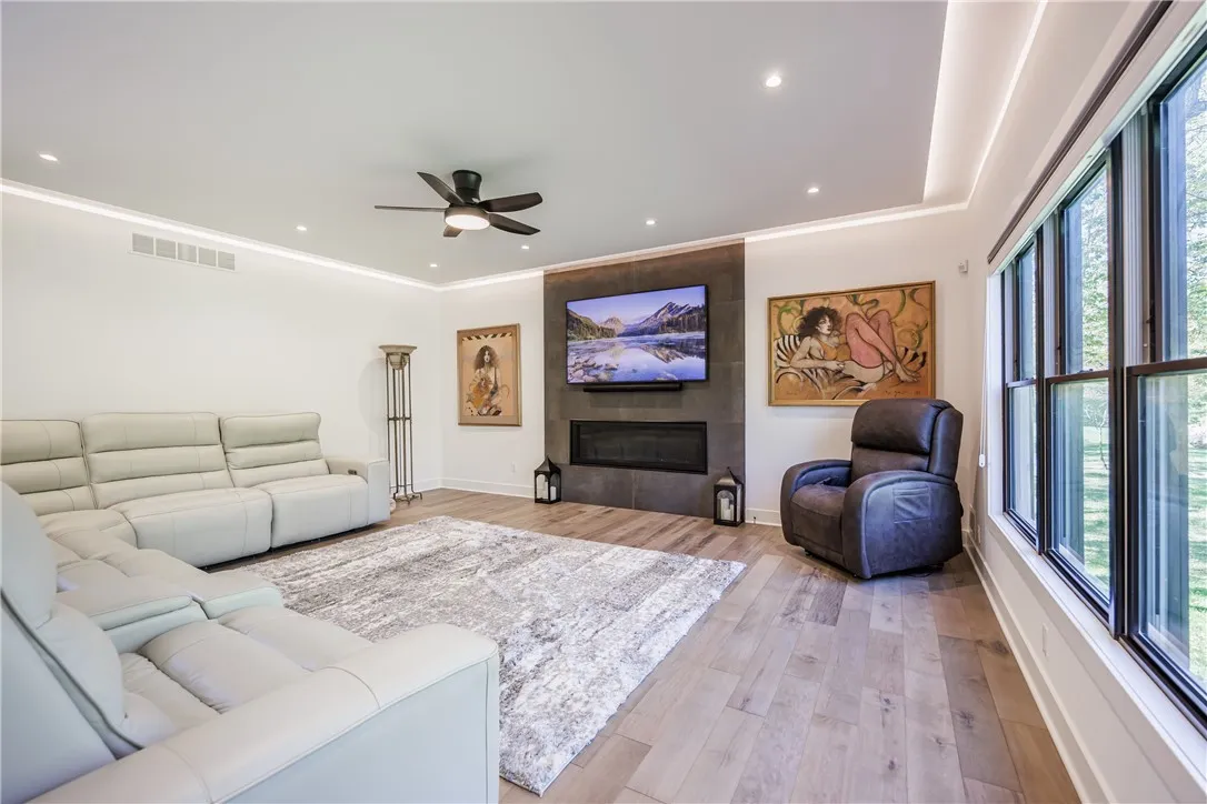 4 Legacy Circle, Penfield, New York 14526, Penfield, New York 14526, 4 Bedrooms Bedrooms, 9 Rooms Rooms,3 BathroomsBathrooms,Residential,For Sale,4 Legacy Circle, Penfield, New York 14526,0,R1637441