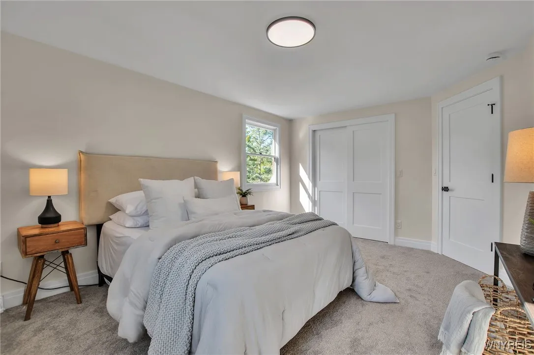 946 Robin Road, Amherst, New York 14228, Amherst, New York 14228, 3 Bedrooms Bedrooms, 6 Rooms Rooms,1 BathroomBathrooms,Residential,For Sale,946 Robin Road, Amherst, New York 14228,0,B1636851