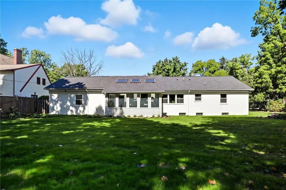 2475 Highland Avenue, Brighton, New York 14610, Brighton, New York 14610, 3 Bedrooms Bedrooms, 7 Rooms Rooms,3 BathroomsBathrooms,Residential,For Sale,2475 Highland Avenue, Brighton, New York 14610,0,R1638674