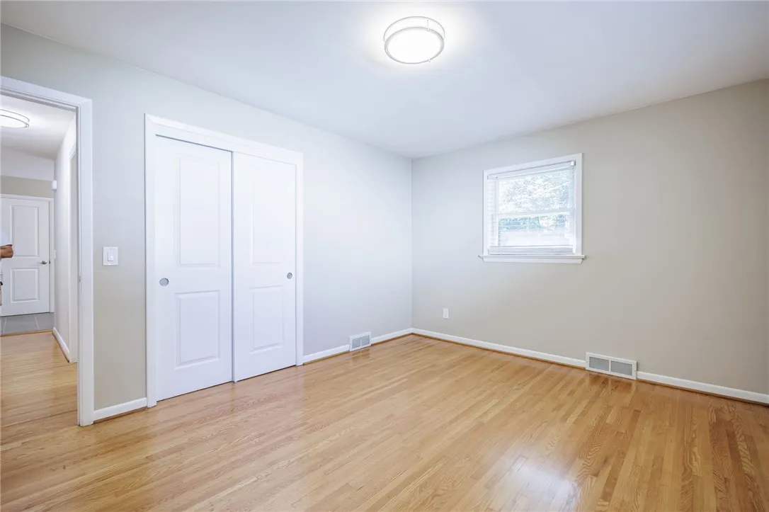 25 Maplehurst Road, Irondequoit, New York 14617, Irondequoit, New York 14617, 3 Bedrooms Bedrooms, 5 Rooms Rooms,1 BathroomBathrooms,Residential,For Sale,25 Maplehurst Road, Irondequoit, New York 14617,0,R1633928