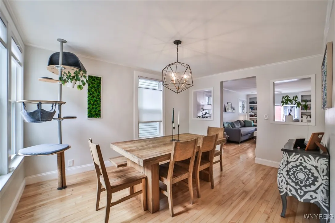 389 Baynes Street, Buffalo, New York 14213, Buffalo, New York 14213, 3 Bedrooms Bedrooms, 9 Rooms Rooms,1 BathroomBathrooms,Residential,For Sale,389 Baynes Street, Buffalo, New York 14213,0,B1638503