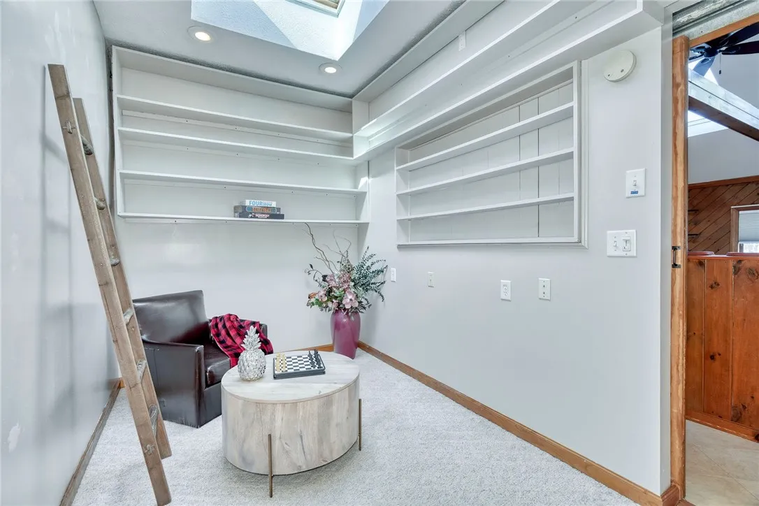 631 Bay Road, Webster, New York 14580, Webster, New York 14580, 3 Bedrooms Bedrooms, 9 Rooms Rooms,2 BathroomsBathrooms,Residential,Closed,631 Bay Road, Webster, New York 14580,0,R1638363