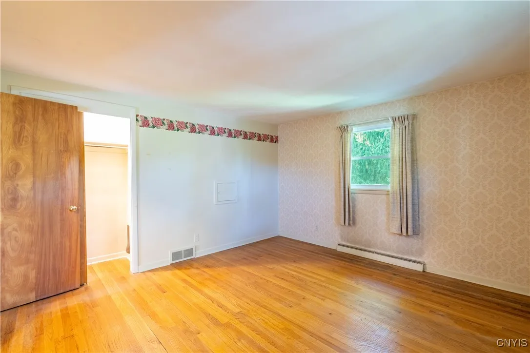 122 Sunhill Terrace, Syracuse, New York 13207, Syracuse, New York 13207, 3 Bedrooms Bedrooms, 9 Rooms Rooms,2 BathroomsBathrooms,Residential,For Sale,122 Sunhill Terrace, Syracuse, New York 13207,0,S1638074