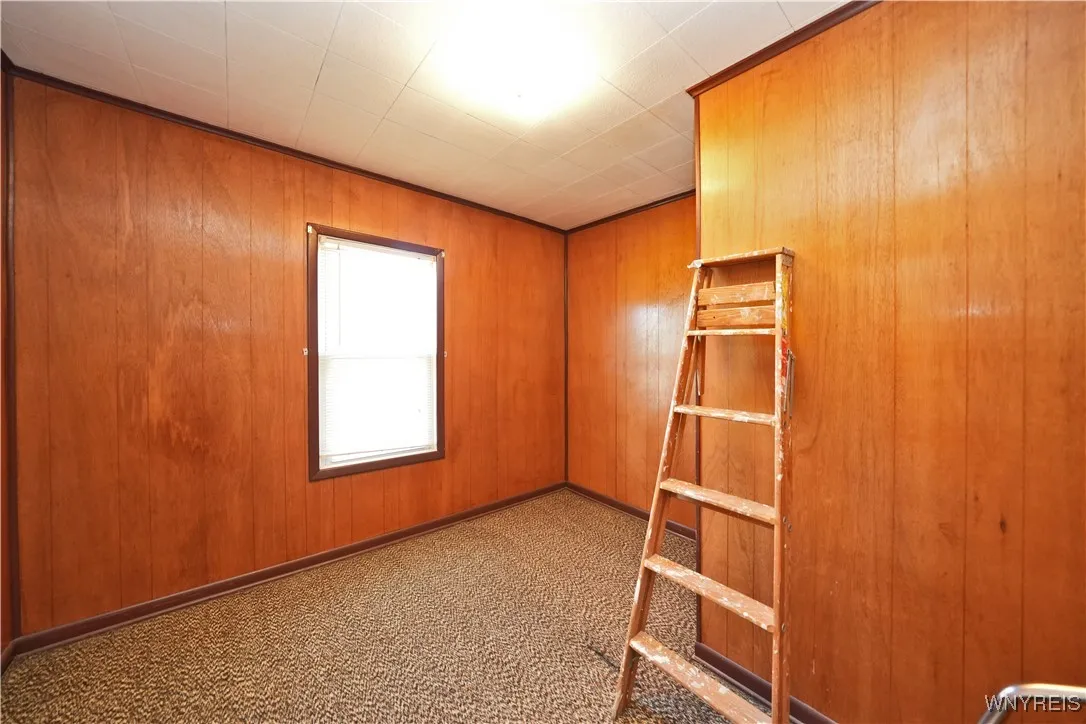 191 Crowley Avenue, Buffalo, New York 14207, Buffalo, New York 14207, 4 Bedrooms Bedrooms, 8 Rooms Rooms,1 BathroomBathrooms,Residential,For Sale,191 Crowley Avenue, Buffalo, New York 14207,0,B1638373