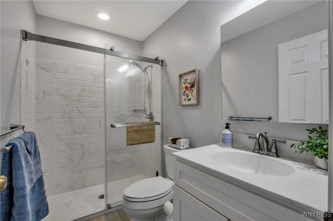 14 Glenfield Drive, West Seneca, New York 14224, West Seneca, New York 14224, 2 Bedrooms Bedrooms, 6 Rooms Rooms,2 BathroomsBathrooms,Residential,For Sale,14 Glenfield Drive, West Seneca, New York 14224,0,B1638555